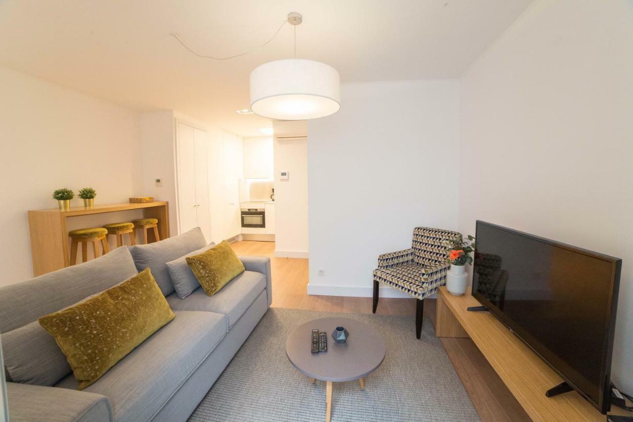 Flh Santa Catarina Cozy Apartment Lisbona Esterno foto