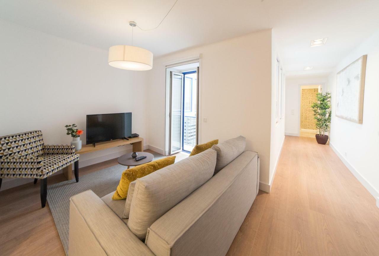 Flh Santa Catarina Cozy Apartment Lisbona Esterno foto